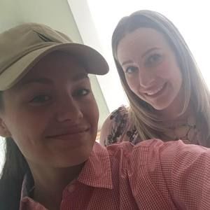 Meet your Posher, Lauren